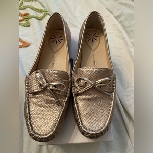Isaac Mizrahi “Anabell” Gold Slip On Loafers Size 8M